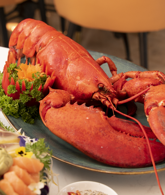 Seafood Buffet featuring King Crab and Alaska Lobster at La Vela